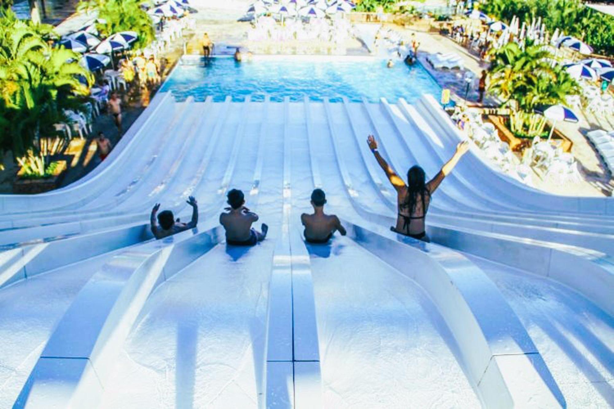 Lacqua Diroma Oficial - Diroma Acqua Park Incluido - Com Roupa De Cama E Banho 卡达斯诺瓦斯 外观 照片
