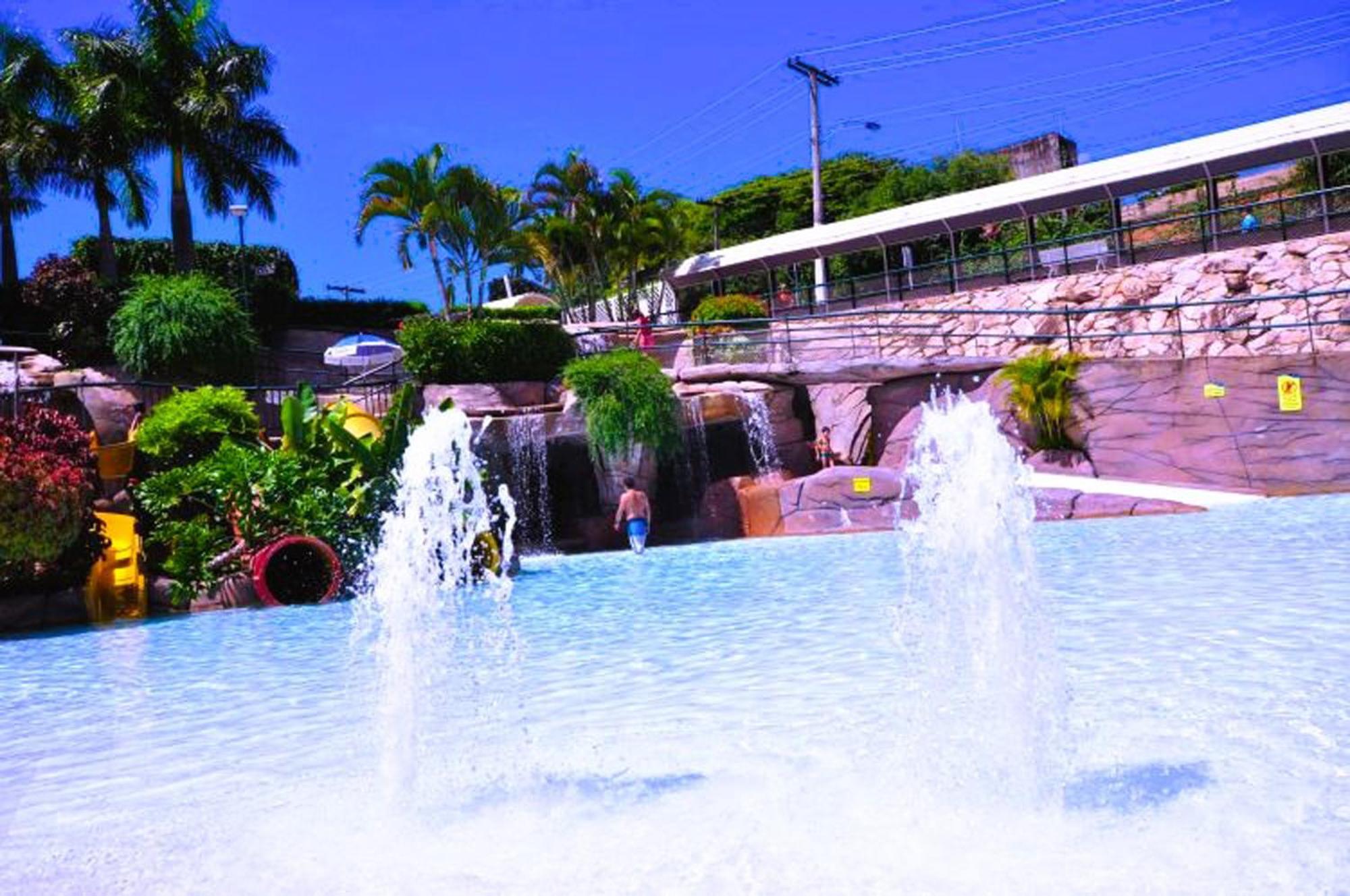 Lacqua Diroma Oficial - Diroma Acqua Park Incluido - Com Roupa De Cama E Banho 卡达斯诺瓦斯 外观 照片