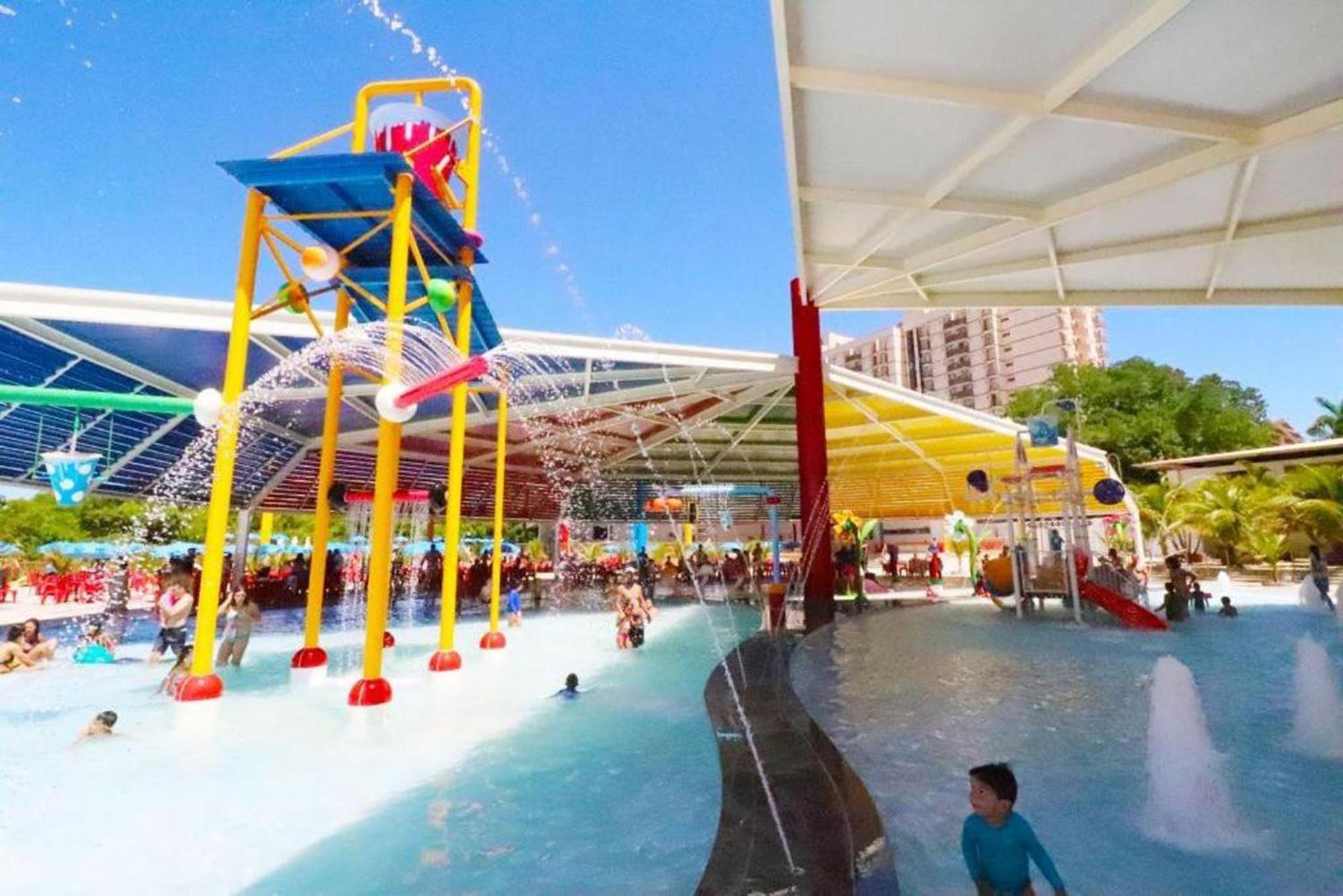 Lacqua Diroma Oficial - Diroma Acqua Park Incluido - Com Roupa De Cama E Banho 卡达斯诺瓦斯 外观 照片